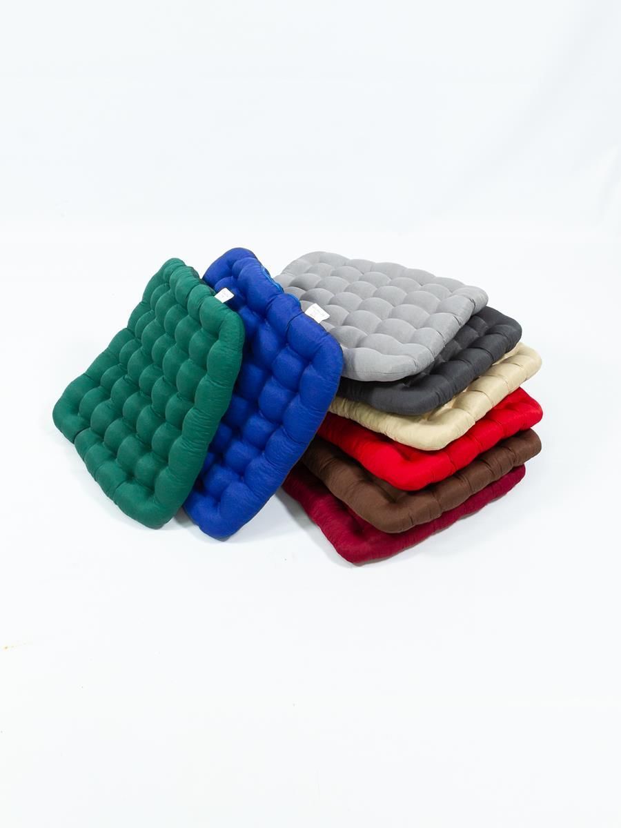 снимок Био-подушка на стул с лузгой гречихи красная 50*45 от магазина BIO-TEXTILES ОПТ