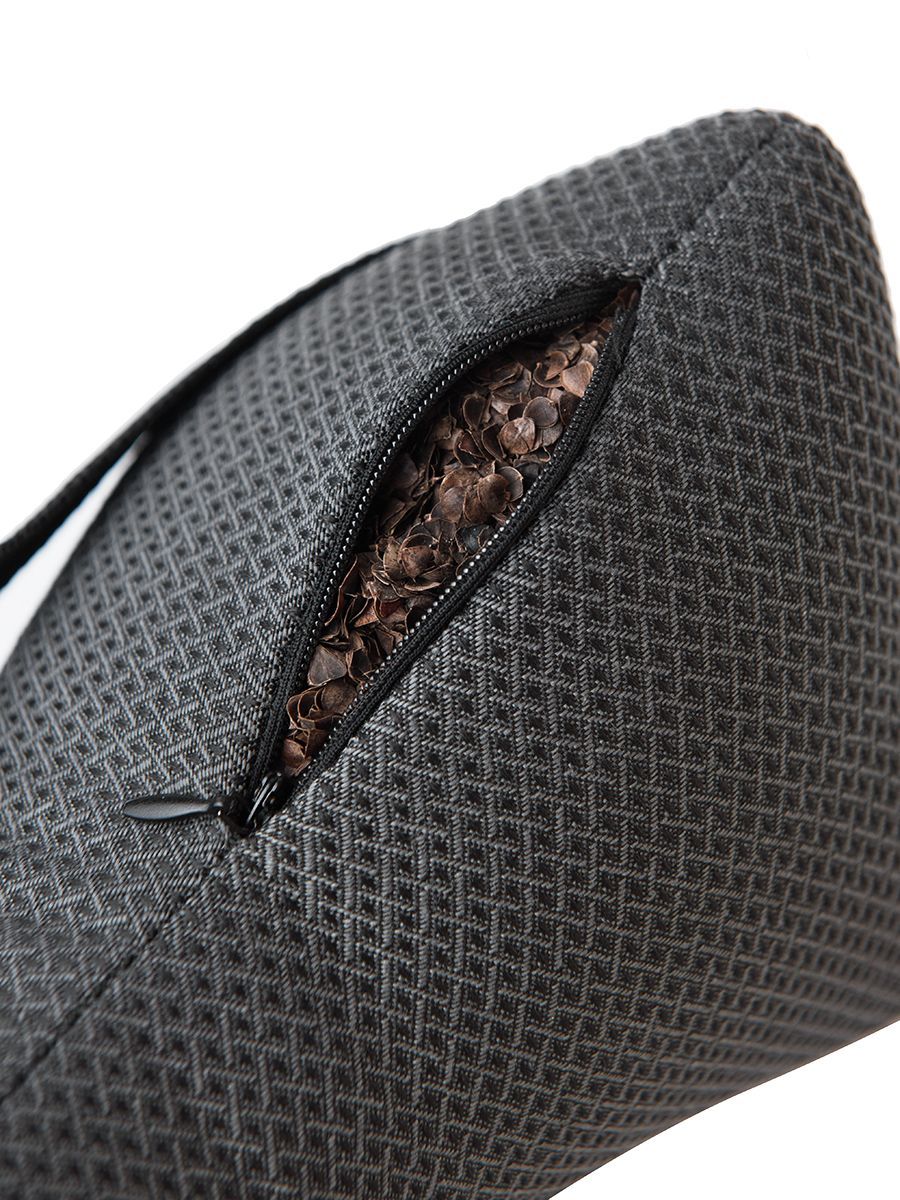 снимок Подушка на подголовник из авто ткани черная от магазина BIO-TEXTILES ОПТ