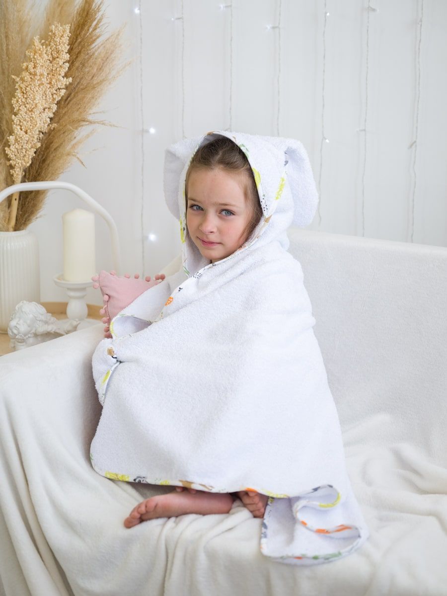 снимок Уголок детский "ЛАПУШКА" 95*95 см. белый, окантовка бязь от магазина BIO-TEXTILES ОПТ